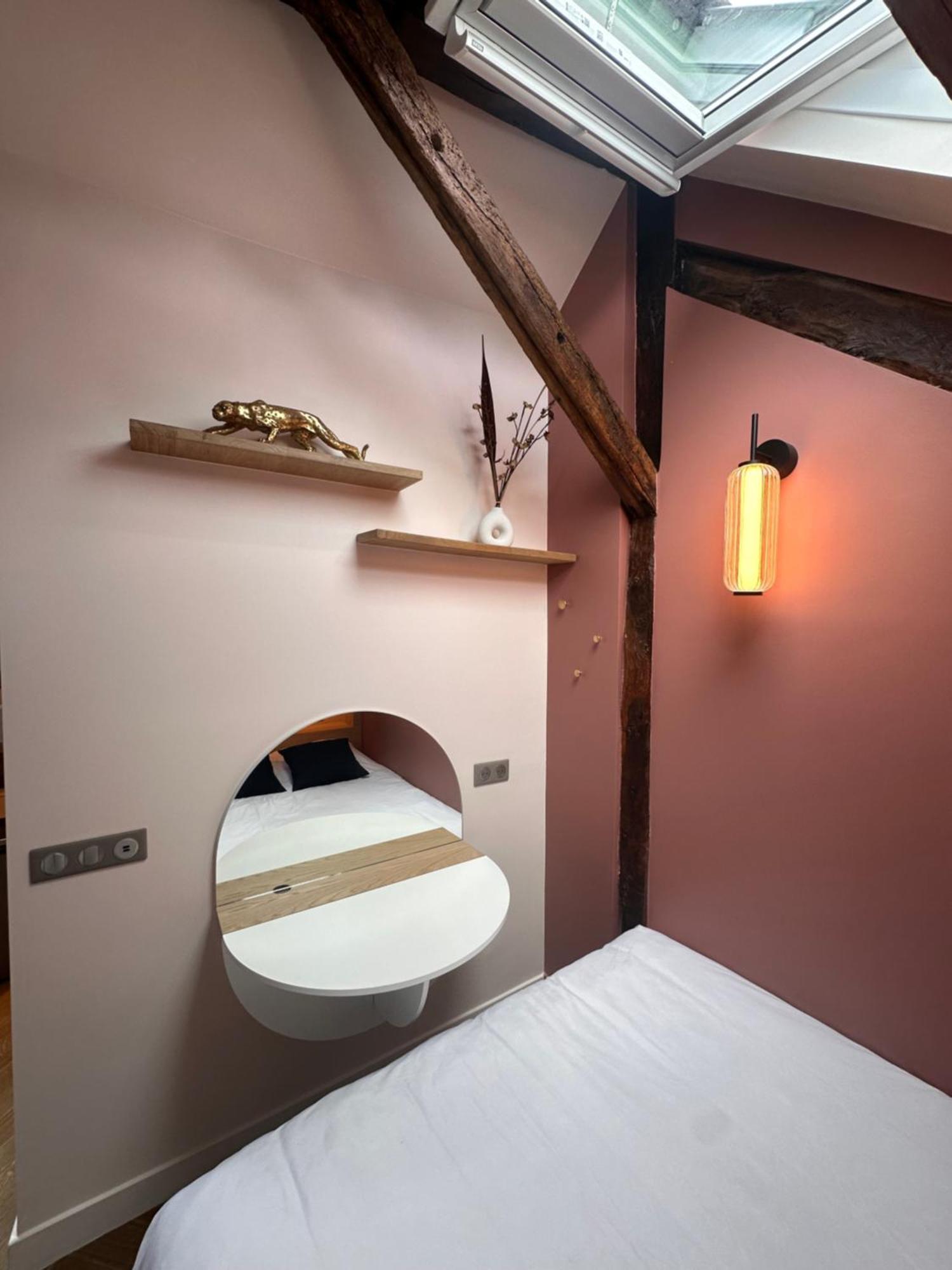 Nid D'Amour Sous Les Toits ! Honfleur Exterior foto