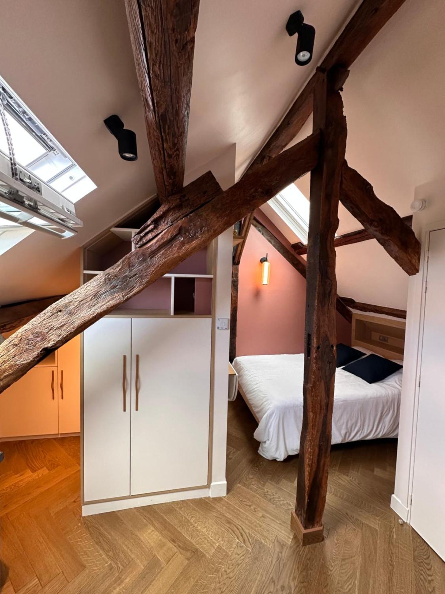 Nid D'Amour Sous Les Toits ! Honfleur Exterior foto